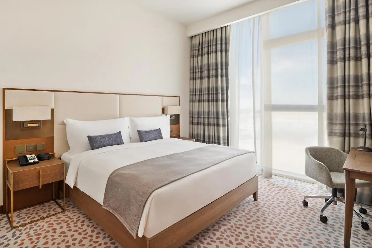 Staybridge Suites Dubai Al-Maktoum Airport By Ihg Emiratos Árabes Unidos