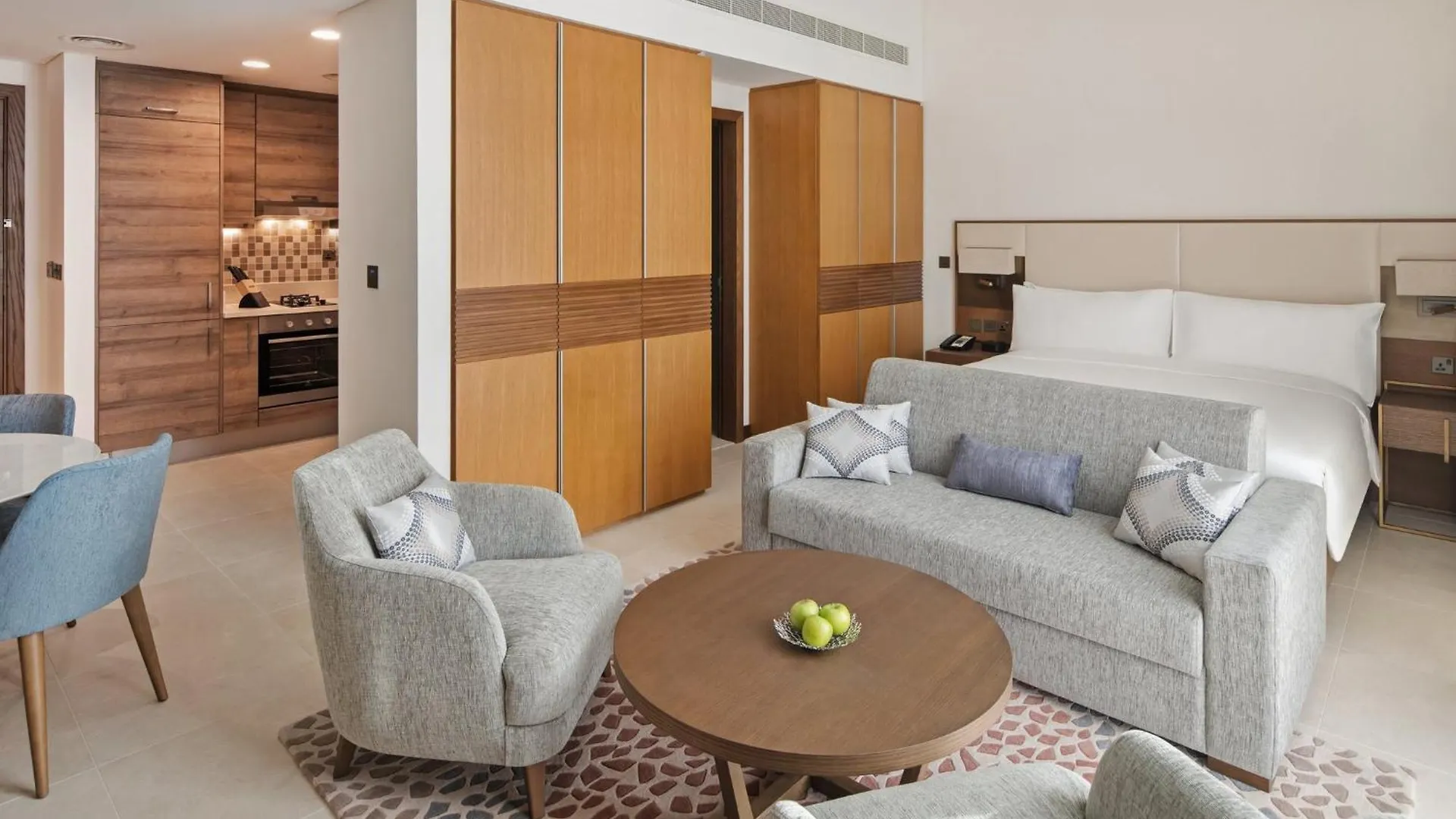 Staybridge Suites Dubai Al-Maktoum Airport By Ihg 4*,  United Arab Emirates